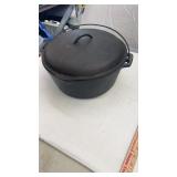 LARGE 13 1/2" Cast Iron Dutch Oven  USA