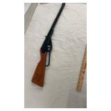 Daisy 105B "Buck" BB Gun