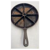 9" Cast Iron Cornbread Skillet Pan