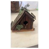 Small 6' Birdhouse