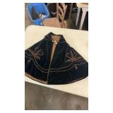 1800s Victorian Velvet Capelet Cape Clothing