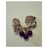 Avon Grape Vine Pendant