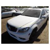 2013 Mercedes C-350 WDDGF4HB9DR266442 White