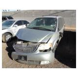 2003 Chrysler Town&Country 2C4GP54L53R217372 Gray