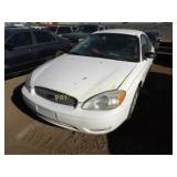 2006 Ford Taurus 1FAFP53U46A211423 White
