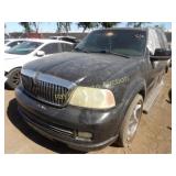 2006 Lincoln Navigator 5LMFU28596LJ25430 Black