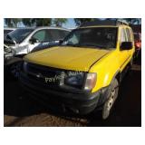 2001 Nissan Xterra 5N1ED28T51C594777 Yellow