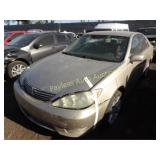 2005 Toyota Camry 4T1BE32KX5U426509 Beige