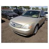 2007 Ford Five Hundred 1FAFP25187G103273 Gold