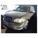 2004 Toyota Tundra 5TBBT44144S439739 Black