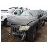 2011 Jeep Grand Cherokee 1J4RR4GG8BC660712 Gray