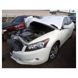 2008 Honda Accord 1HGCP36818A024127 White