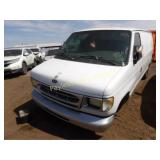 1999 Ford E-150 1FTRE1427XHA55745 White