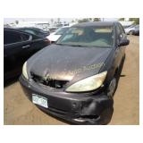 2004 Toyota Camry 4T1BE32K44U826015 Purple
