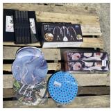 Assorted lot of House Items / Daily Goods