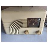 Vintage 1946 Northern Electric Radio 5002