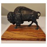 Vintage Sculpture Bison/Buffalo (B11)
