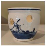 Vintage Delft Blue Pottery Planter Bulbs (B11)
