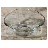 Vintage clear thick glass dish (B20)