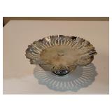 Silver-plated pedastal footed dish (B17)