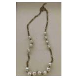 Vintage Sarah Coventry faux pearl necklace
