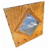 Vintage Wooden Key Hanger w/ Mirroir