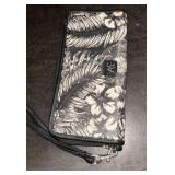 Anna Martina Franco Multi-Card Clutch Wallet