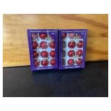 Vintage Christmas Street Red Ball Ornaments