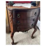 Vintage 3-drawer bombe-style nightstand