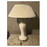 Vintage ceramic floral table lamp