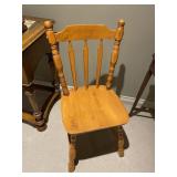 Vintage arrow back Windsor chair
