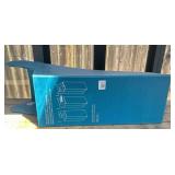 Collapsible yard waste leaf chute