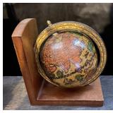 Vintage-style globe bookend