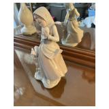 Lladro Figure Girl with Doves #4915