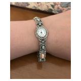 Vitnage Women's Faux Gemstone Cameo Bracelet Watch