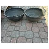 (2) Gardening Pots