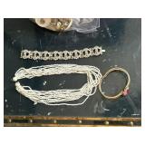 Assorted Costume Jewlery Necklaces