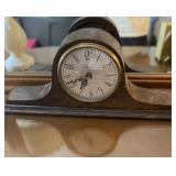 Vintage Hammond electric mantel clock