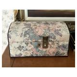Vintage Floral Jewlery Box