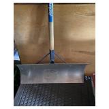 Jackson Professional snow pusher