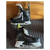 Men's Size 12 Bauer Hockey Skates NEW