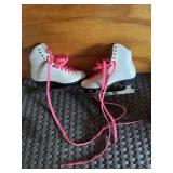 Women's Figure Skates (CHECK SIZE/BRAND)