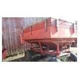 Gravity wagon appr 175BU w/wood ext