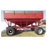 Gravity wagon appr 400BU w/ wood extensions