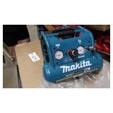Makita Air compressor MAC100Q NEW