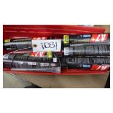 Caulking gun New in bag, various adhesive 9 NEW