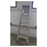 Reynolds 5' Alum Step ladder