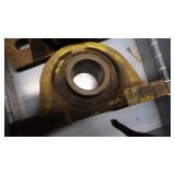 3- HD bearings on bracket 7' mount 2' centre