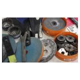 Grinding wheels, sanding discs