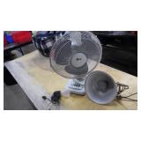 Oscillating electric fan & 2 light fixtures